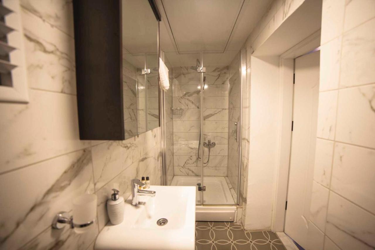 Galata Cicek Suites Стамбул Экстерьер фото