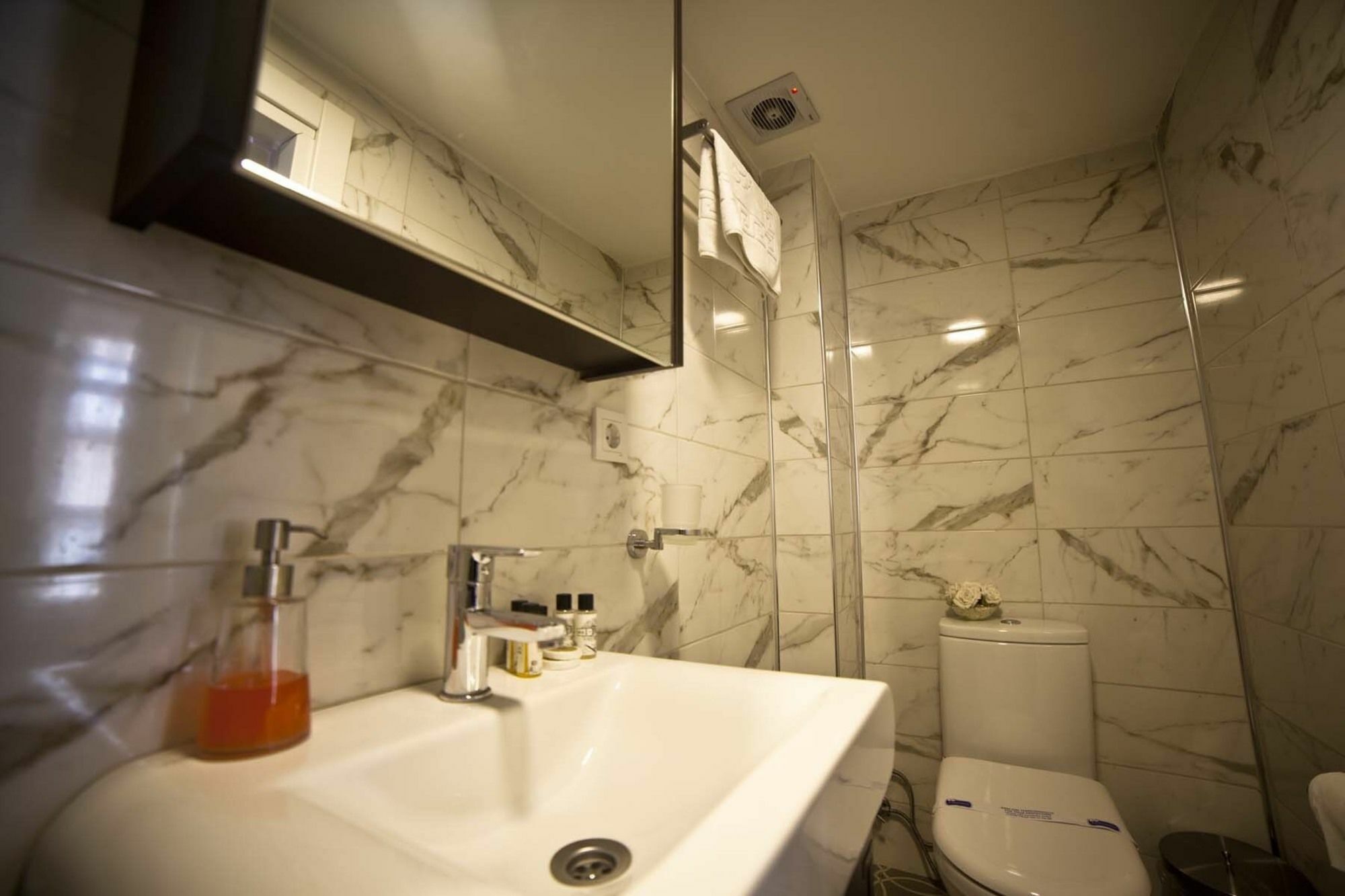 Galata Cicek Suites Стамбул Экстерьер фото